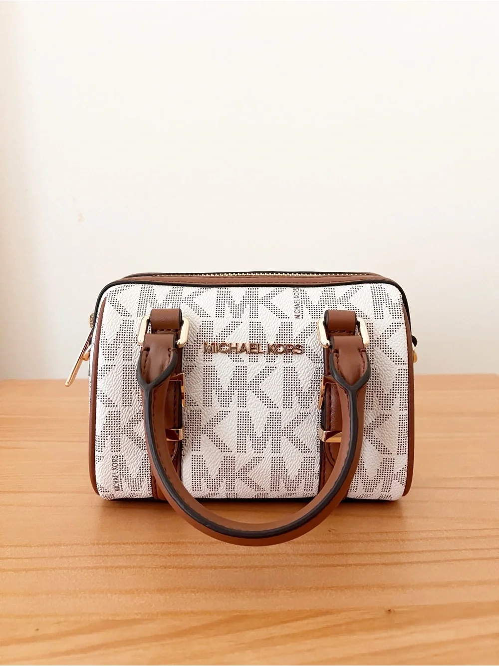 Michael Kors Bedford Legacy X-Small Crossbody Bag